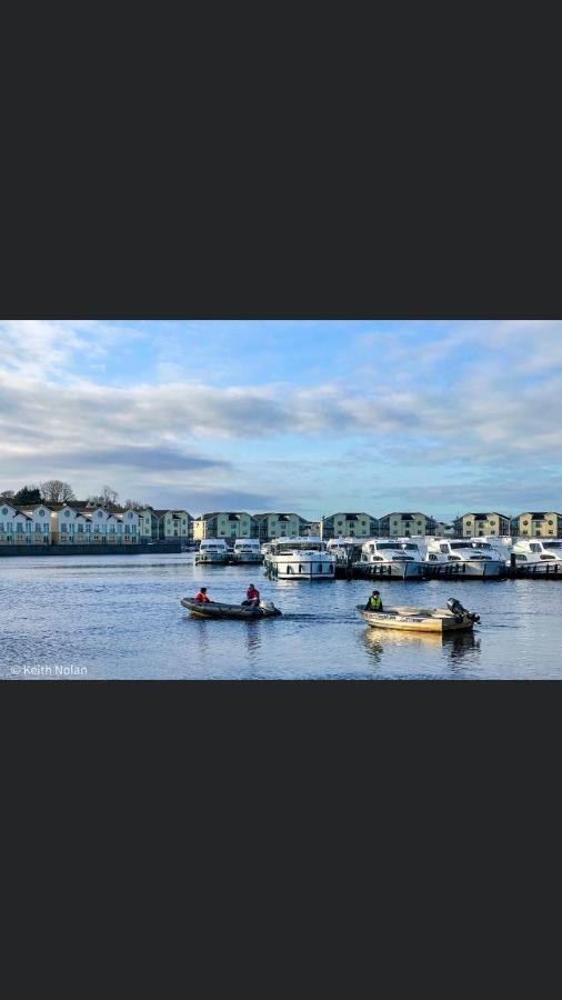 Parisian Style Townhouse Villa Carrick on Shannon Eksteriør bilde